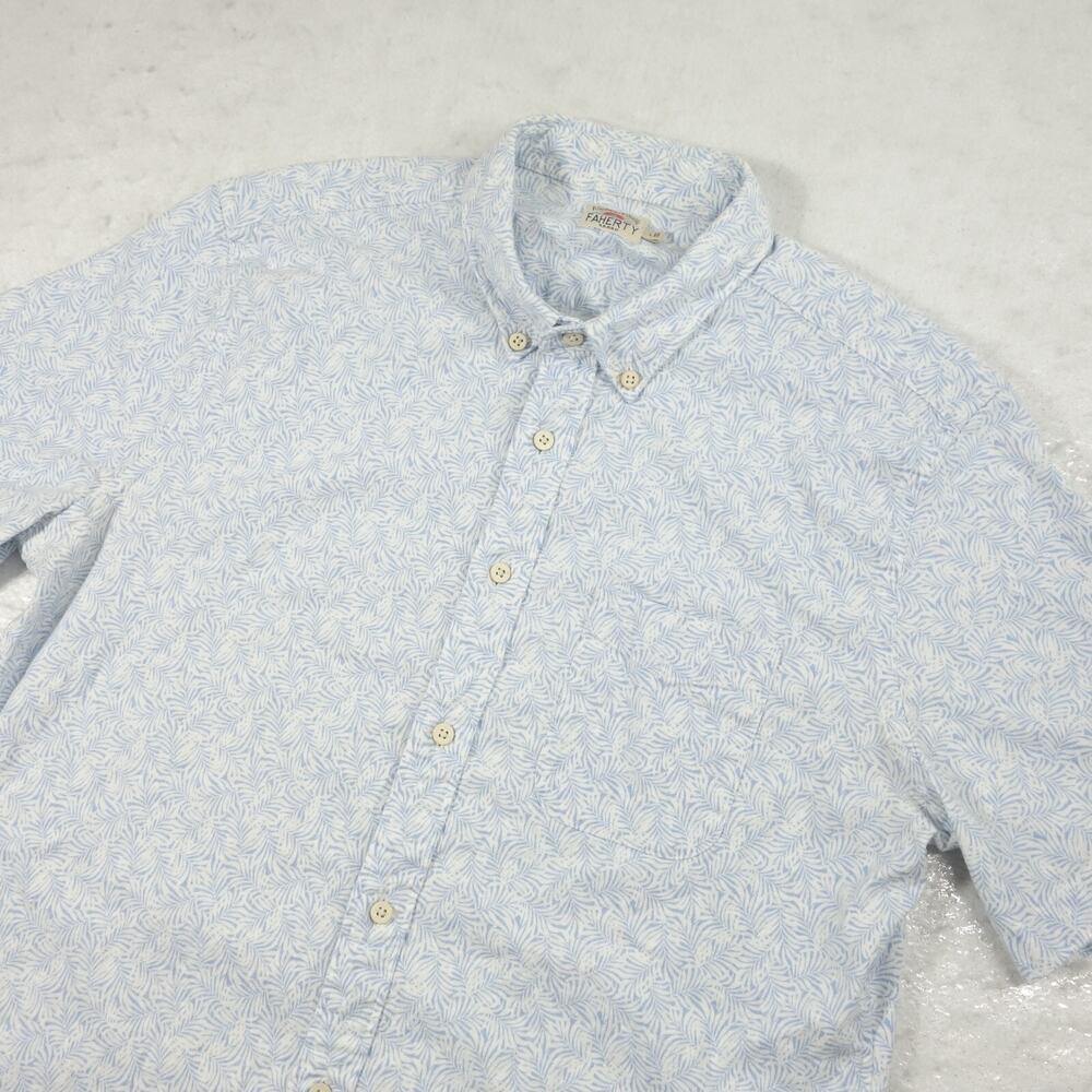 Faherty Shirt Mens Large Blue White Tropical Floral Button Up Camp Hawaiian
